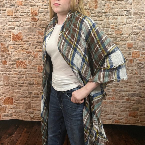 NWT Boutique Oversized Tartan Plaid Blanket Scarf - Picture 8 of 13